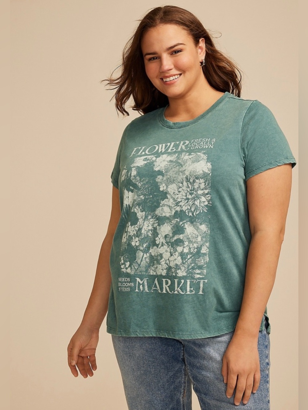 Maurices Plus Size Flower Market Classic Fit Graphic Tee 0X